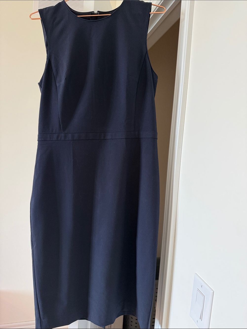Ann Taylor Navy Sleeveless Midi Sheath Dress